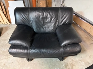 Ledersessel mit Hocker Bild 4