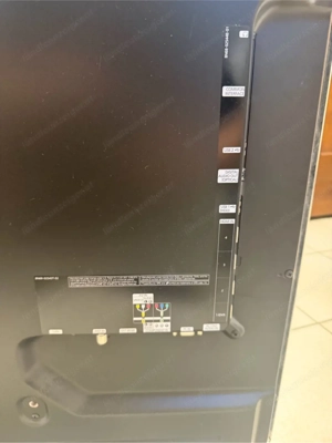 Samsung Smart TV 68 Zoll - LAN Bild 2