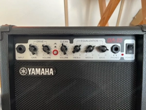 Yamaha Gitarren Verstärker GA-15 Bild 3