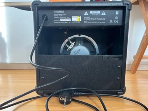 Yamaha Gitarren Verstärker GA-15 Bild 2