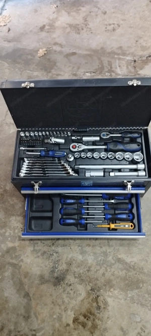 Lux Werkzeug kiste neu