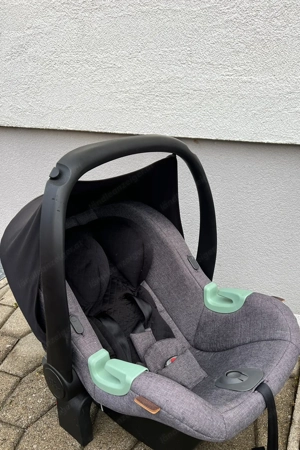 Babyschale  Autositz