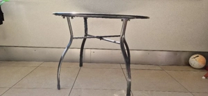 Das Tisch und Schrank  Bild 2