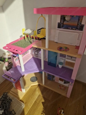 Barbie Dreamhouse mit Aufzug und Wasserrutsche