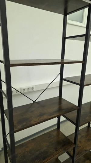 Fast geschenktes Regal Bild 2