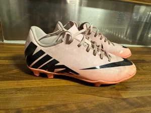 Fussballschuhe zu verkaufen  Bild 3