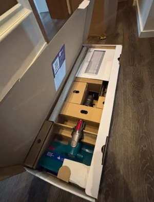 Dyson v15 submarine  Bild 2