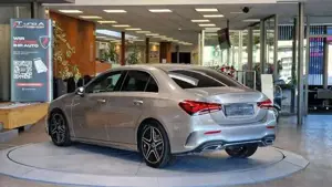 Mercedes-Benz A 180 Bild 5