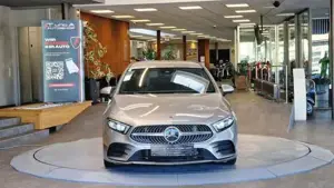 Mercedes-Benz A 180 Bild 2