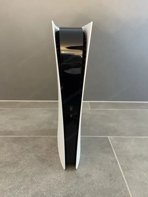 Sony Playstation 5 Digital Edition Bild 2