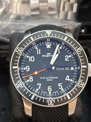 Armbanduhr Fortis Cosmonaut Full Set Sammlerstück Bild 2