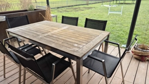 Schöne Gartengarnitur - Tischplatte aus Teakholz