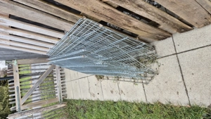 Kaninchenstall zu verschenken Bild 6