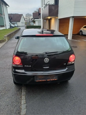 VW Polo 1.6 Automatic  Bild 2