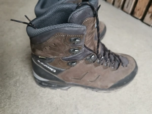 Lowa Wanderschuhe 41 neu.  Bild 5