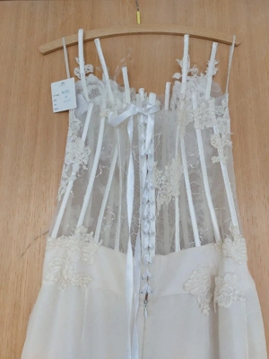 Hochzeitskleid  - Brautkleid  Bild 3