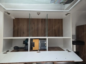 Wohnwand 4 teilig günstig abzugeben Bild 3