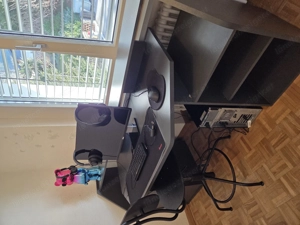 Gaming- Schreibtisch in schwarz zu verkaufen  Bild 3