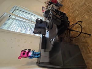 Gaming- Schreibtisch in schwarz zu verkaufen  Bild 2