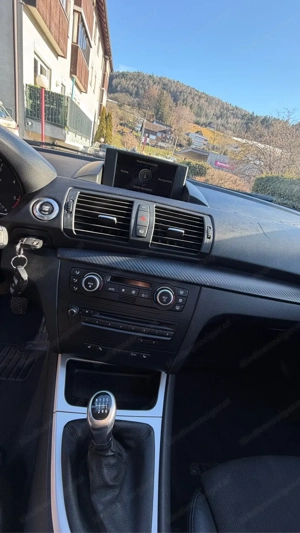 Bmw 120d E81  Bild 3