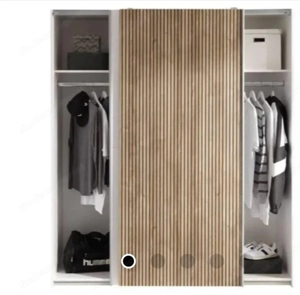 Schwebetührenschrank  Bild 3