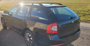 Skoda Octavia Kombi 2012 Bild 4