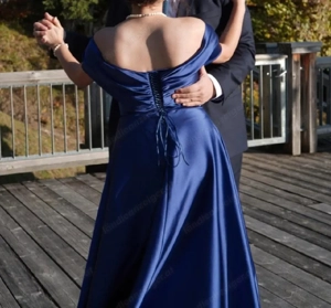 Abendkleid Bild 3