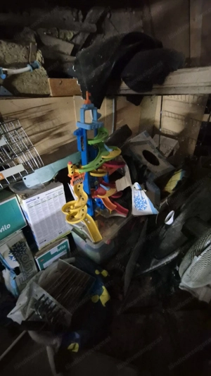 Flohmarkt-Typen aufgepasst   private Stall-, Keller- & Hausräumung Bild 5