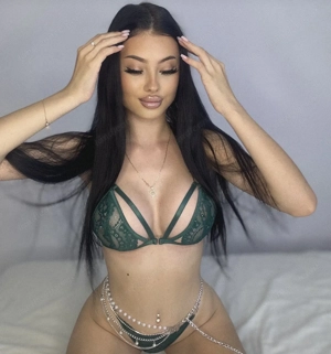 Hallo bin Ana 23 Jahre alt 