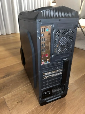 Gaming Büro PC Bild 4