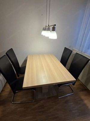 Esstisch mit oder ohne Stühle  Bild 4