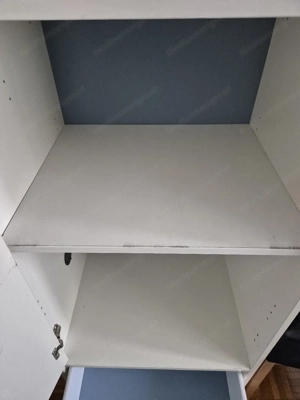 Kleiderschrank  Bild 4