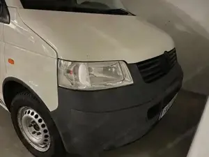 VW Transporter 5 Bild 2