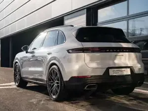 Porsche Cayenne Bild 3