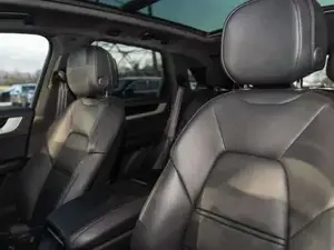 Porsche Cayenne Bild 12