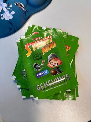 12 Stickermania Packungen