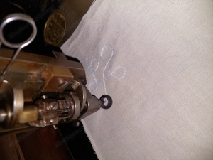 Trettnähmaschine Bild 2