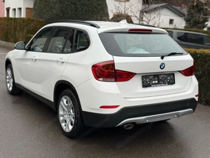 Bmw X1 xDrive18d Bild 6