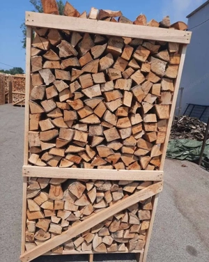 Trockenes Brennholz geliefert,in der gesamten Gebiet Bild 2