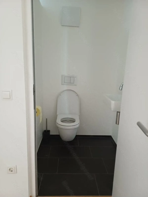 3-Zimmer-Dachgeschoß-Wohnung Bild 11
