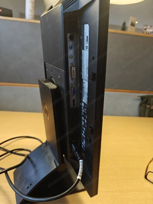 Günstiges PC - Bundle mit Bildschirm und Tastatur Bild 5