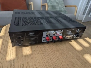 Emotiva BasX A3 Endstufe Dreikanal Bild 4