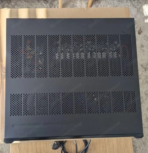 Emotiva BasX A3 Endstufe Dreikanal Bild 2