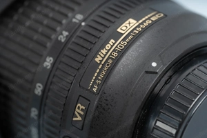 Nikon D7100 Profi-Set | Nur 18k Klicks! + 18-105mm, Tasche & Bücher Bild 2