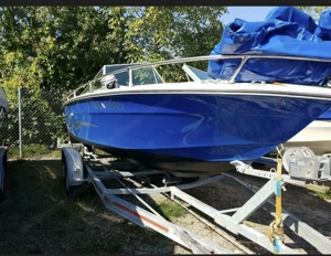 SEA Ray SRV 190 mit Slipptrailer 