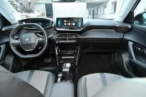 Peugeot 2008 Bild 3
