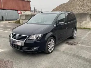 VW Touran Bild 2