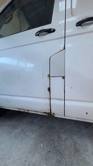 VW Transporter TDI 140 PS mit LKW Zulassung Bild 6