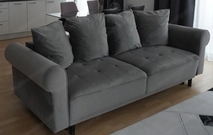 Sehr schöne Schlafsofa