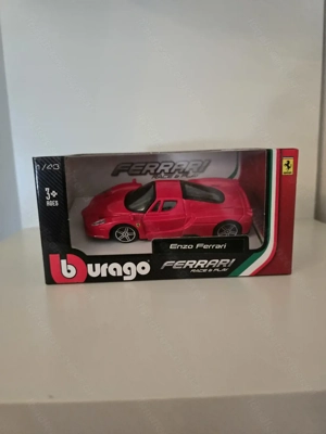 bburago Ferrari Enzo Ferrari 1:43